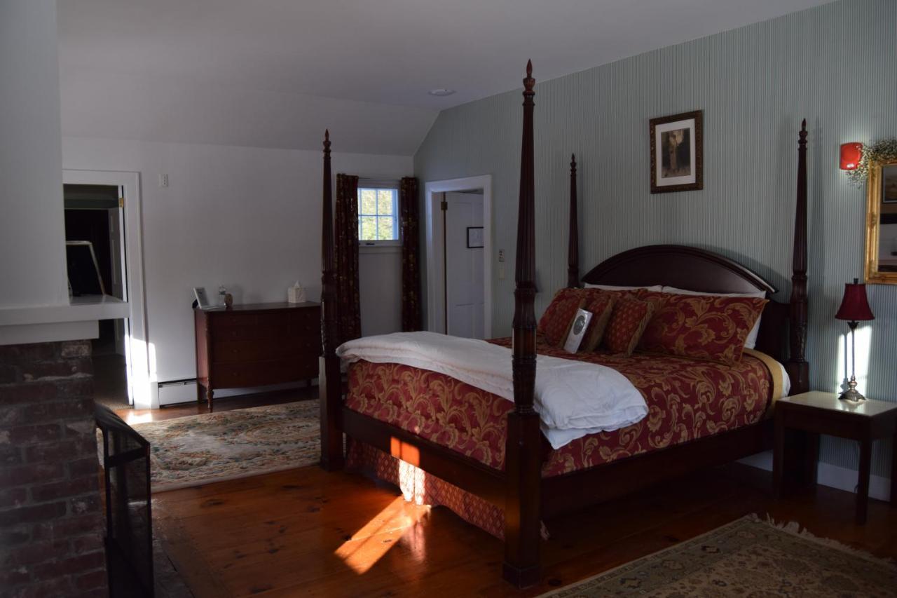 The New Hampshire Mountain Inn Wilmot ภายนอก รูปภาพ